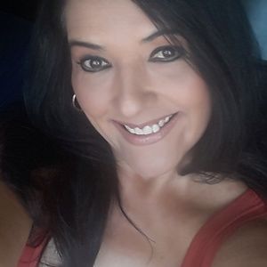 Meet your Posher, Yolanda